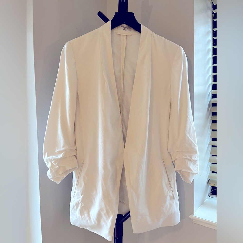 Babaton Power Hip Blazer white size 6